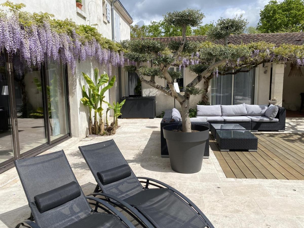 Le Logis De La Brumanderie - Saintes Fontcouverte  外观 照片