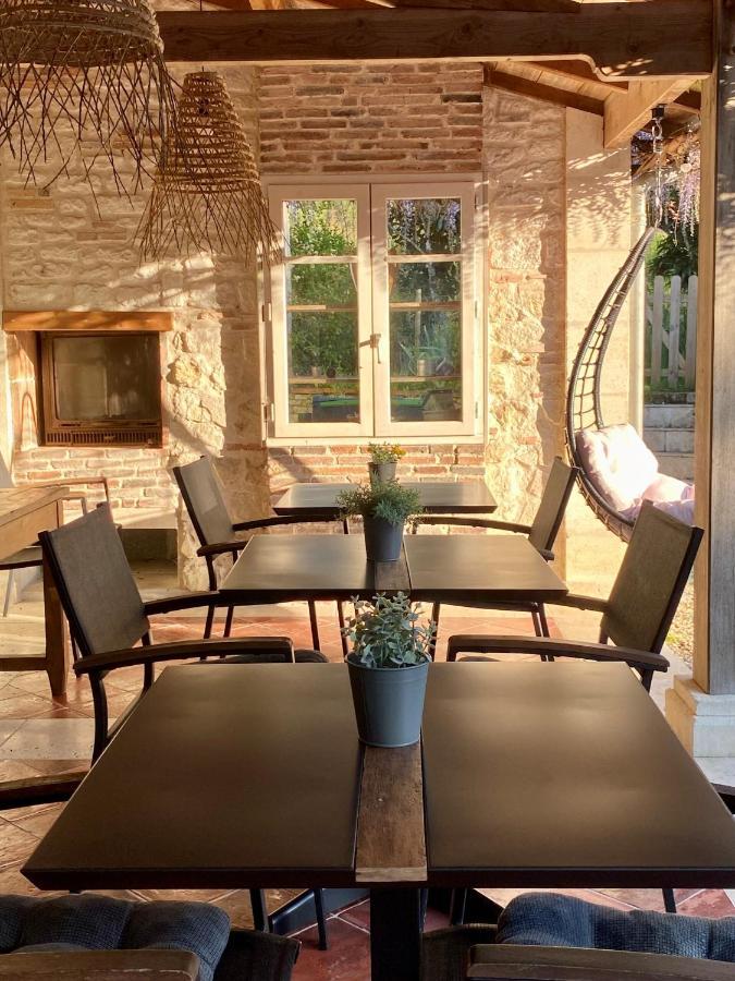 Le Logis De La Brumanderie - Saintes Fontcouverte  外观 照片